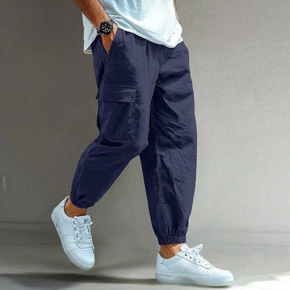 Relaxed Fit Cuffed Cargo Pants